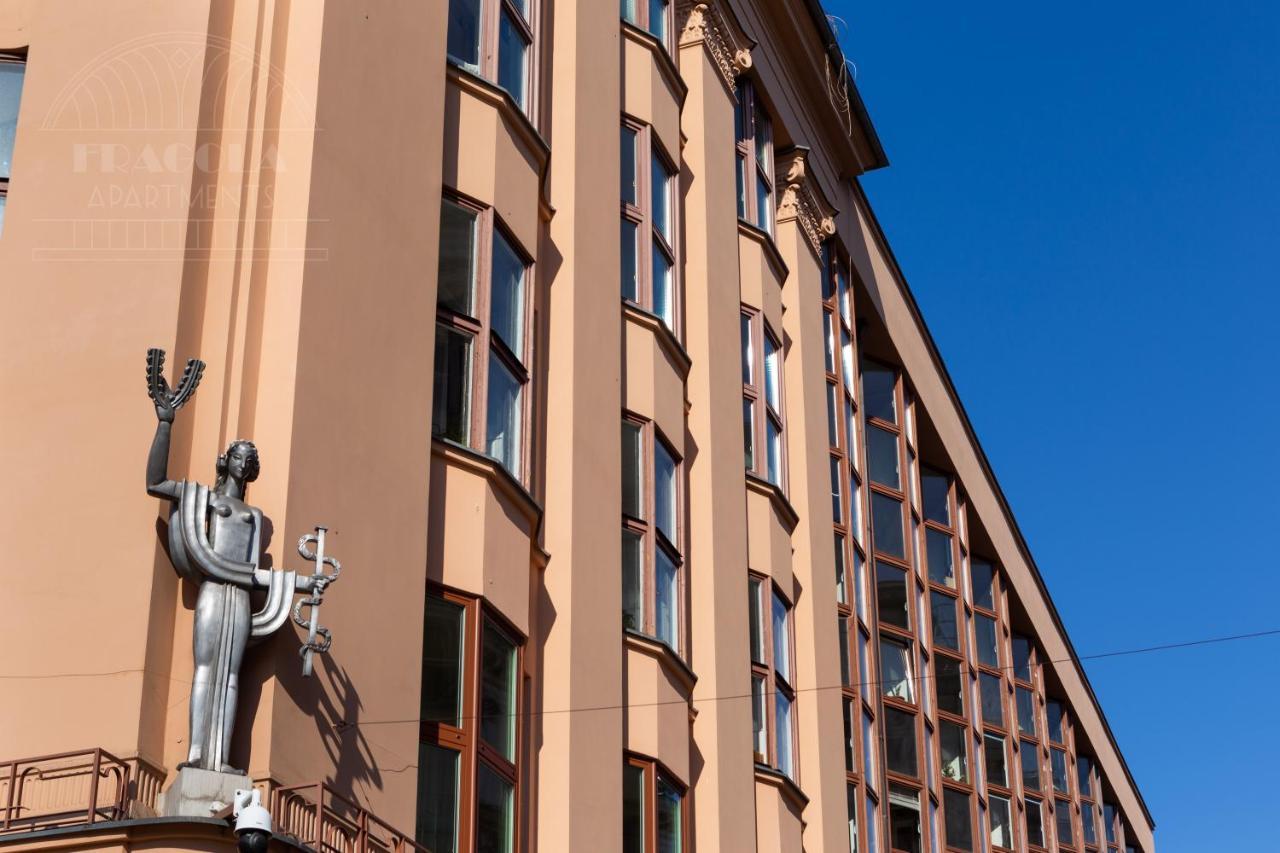 Feniks Fragola Apartments Main Square Краков Экстерьер фото