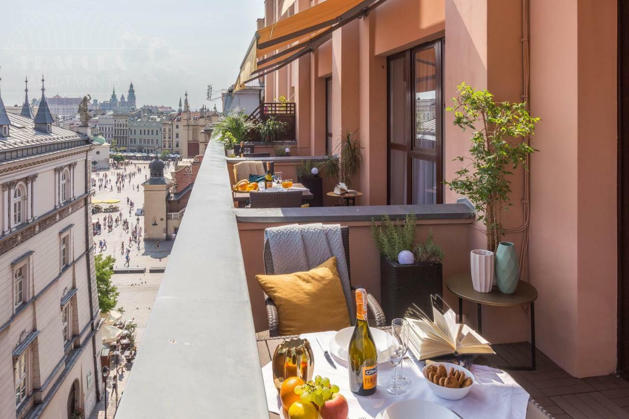 Feniks Fragola Apartments Main Square Краков Экстерьер фото